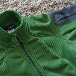 Patagonia R1 zip up fleece jacket